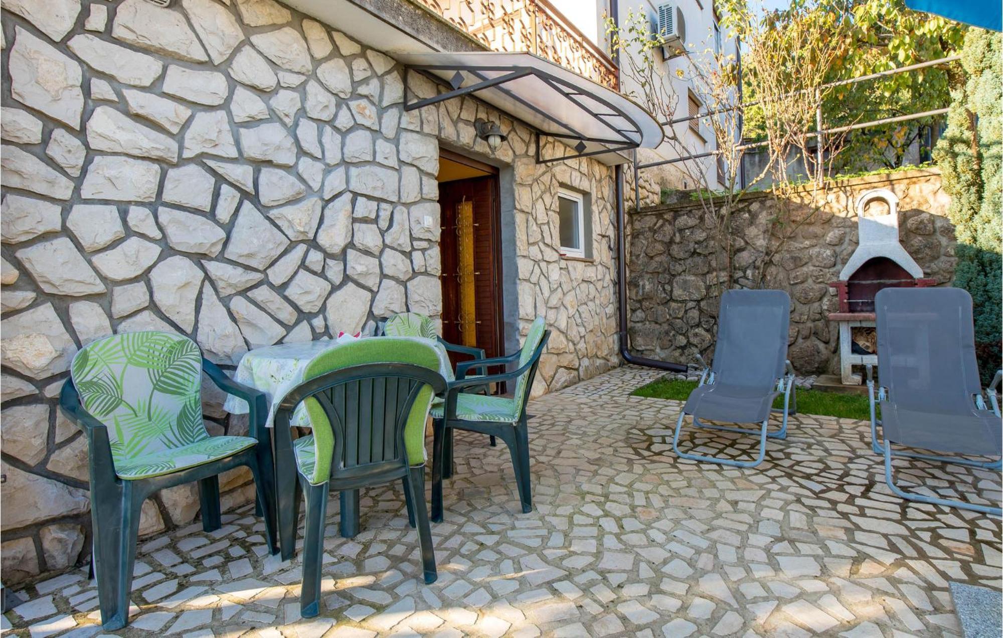 Stunning Apartment In Lovran With Kitchen Εξωτερικό φωτογραφία